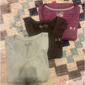 (3) Fitted V-neck Tees